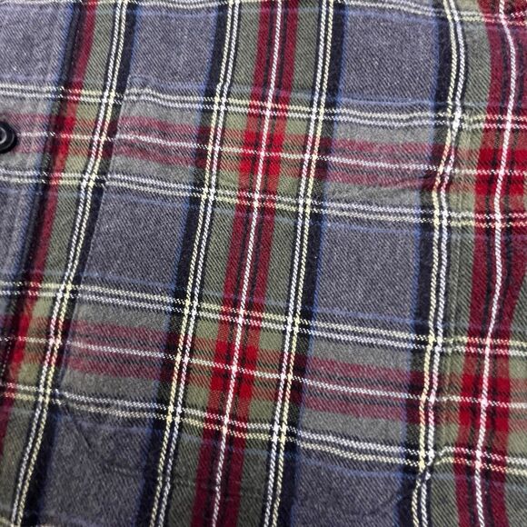 LL Bean Flannel Shirt Men M Gray Maroon Plaid Slightly Fitted Cotton Button Down - Picture 3 of 9